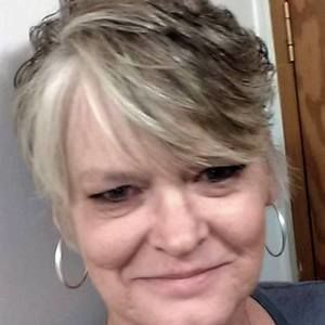 Meet your Posher, Cindi